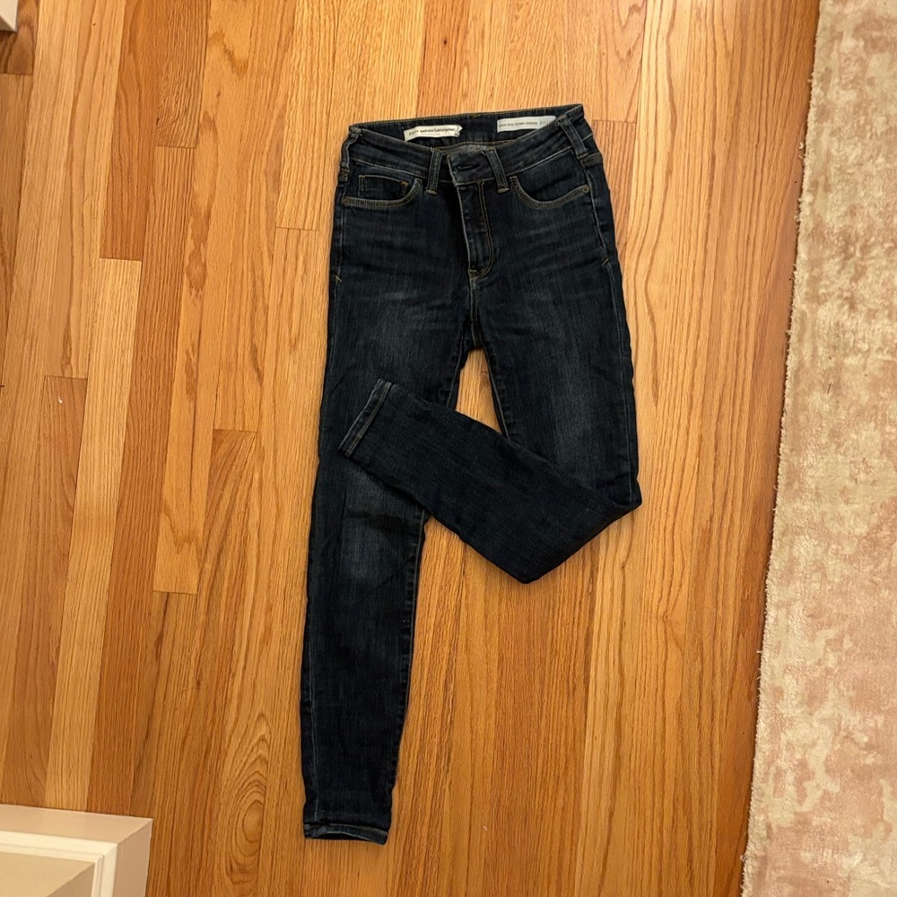 Skinny jeans